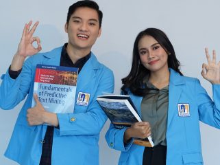 Ujian Tesis Magister Ilmu Komputer UNM