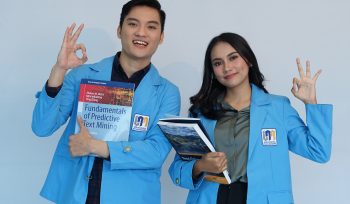 Ujian Tesis Magister Ilmu Komputer UNM
