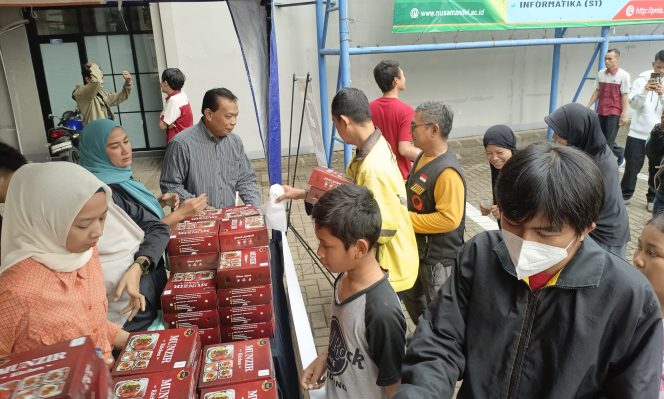 
					Ramadhan Berkah, UNM Berbagi