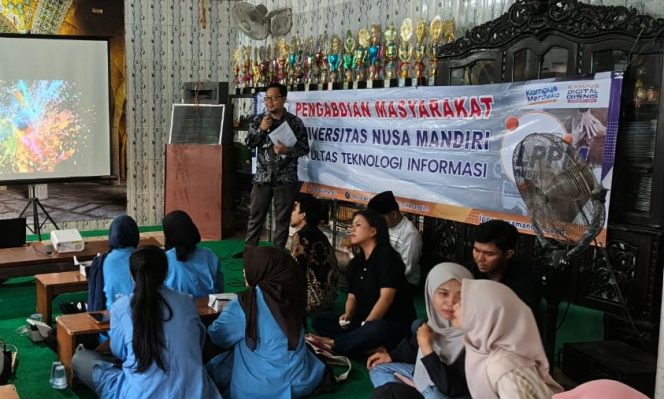 
					UNM Latih Remaja Yatim Piatu Kopia Raya Insani