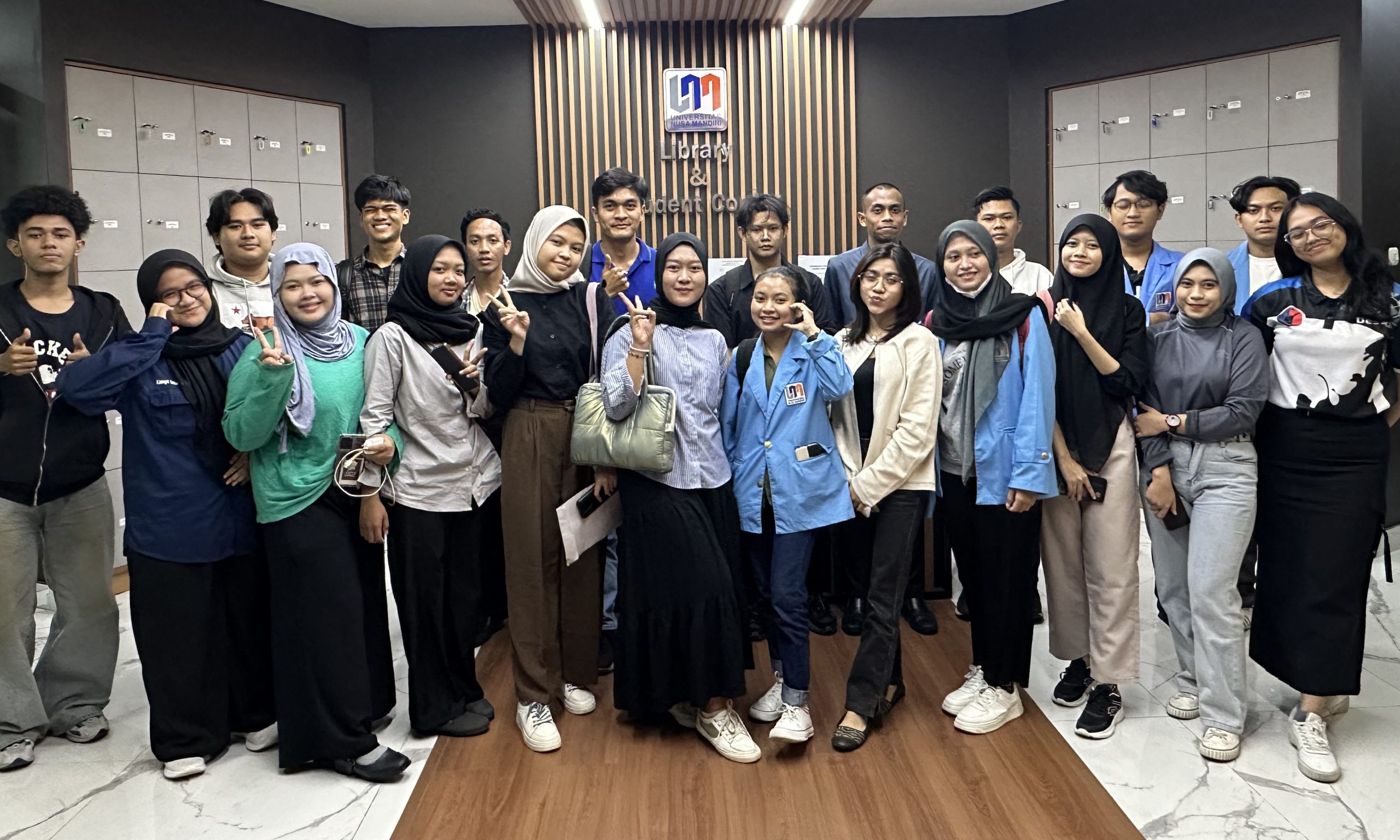 Metode belajar mandiri mahasiswa berprestasi