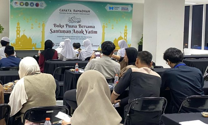 
					Buka Bersama dalam Cahaya Ramadhan