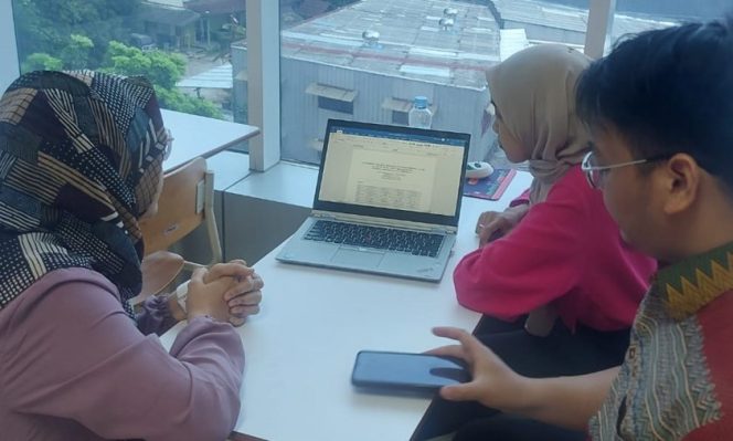 
					Kiat Sukses Susun Skripsi Ala Dekan FEB
