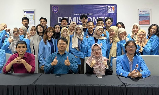 
					Sertijab Pengurus Himpunan Mahasiswa Prodi Manajemen