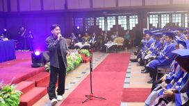 Foto: Billy Joe Ava Ajak Wisudawan UNM: Jadilah Generasi Pembawa Indonesia Emas 