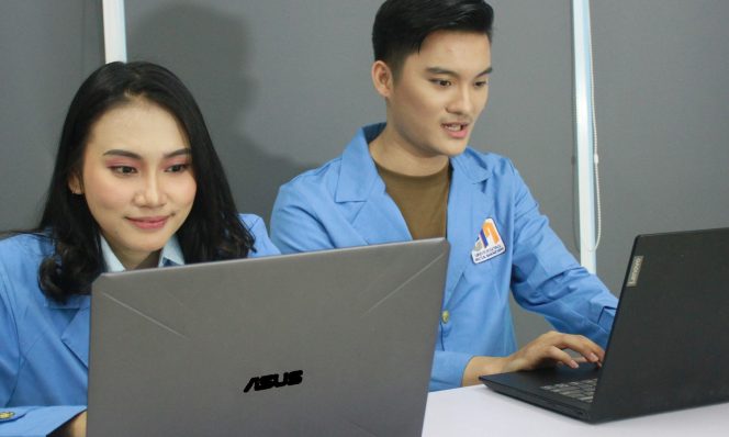 
					Mahasiswa Informatika Harus Cloud-Ready