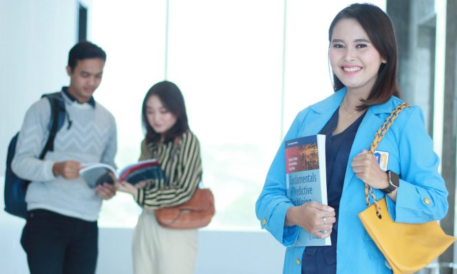 
					Sinergi Kampus dan Industri