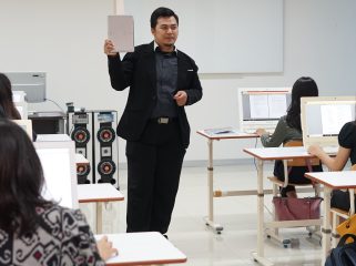 Kuliah Lebih Dekat dan Cepat