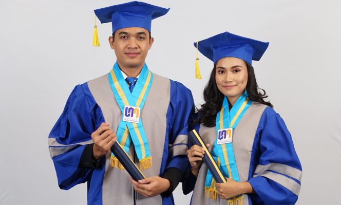 
					Lulus Bukan Sekadar Gelar, Tapi Siap Hadapi Dunia!