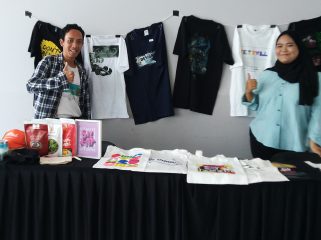 Mahasiswa Bisnis Digital UNM Rancang Desain Kemasan Inovatif