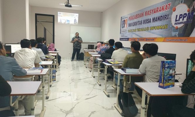 
					UNM Latih Komunitas JPRMI Jakarta