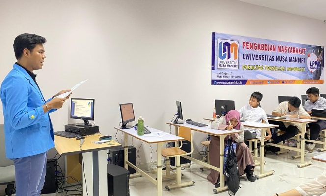 
					Pelatihan AI dari UNM