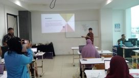 Dosen UNM Bekali Pelaku UMKM Bekasi Pentingnya Legalitas Usaha