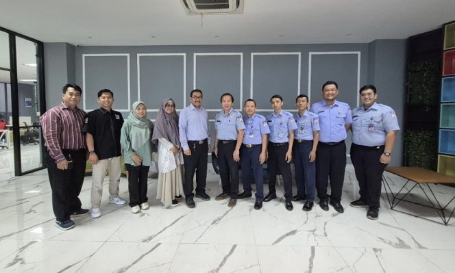 
					UNM Terima Kunjungan Akademik