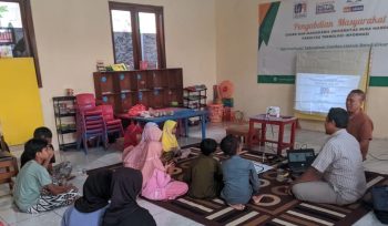 Membangun Generasi Melek Teknologi