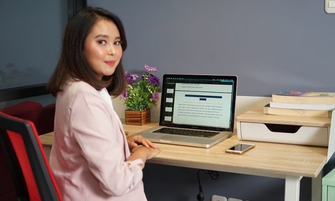
					Rumah Karier bagi Alumni UNM