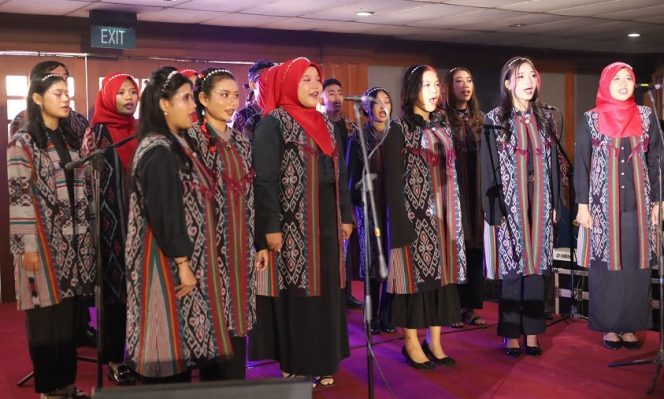 
					Nusa Mandiri Youth Choir Tampil Memukau