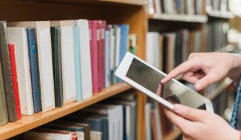 Digitalisasi Koleksi Langka