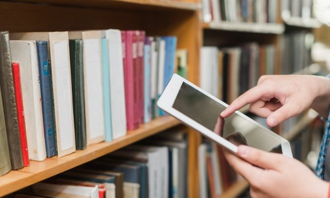 
					Digitalisasi Koleksi Langka