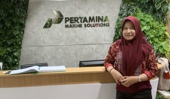 Mahasiswi UNM Ini Sukses Masuk Dunia Kerja Sejak Kuliah