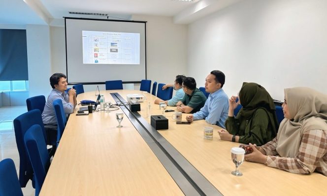 
					NSC UNM Cetak Technopreneur Muda