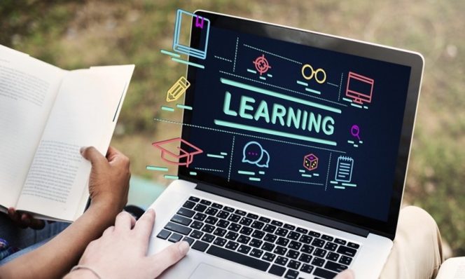 
					Literasi Digital: Kekuatan yang Tak Terlihat