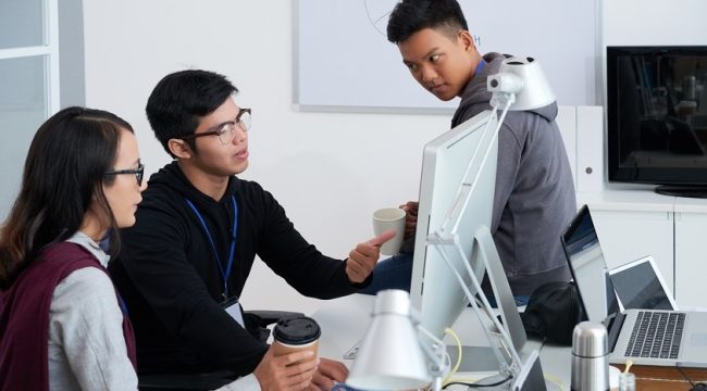 Bisnis Digital Jadi Jurusan Strategis Hadapi Era AI dan Otomatisasi