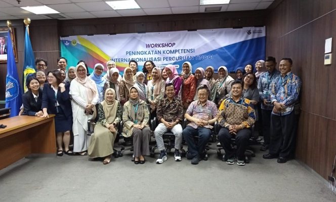 
					UNM Tingkatkan Kapasitas Internasionalisasi Lewat Workshop