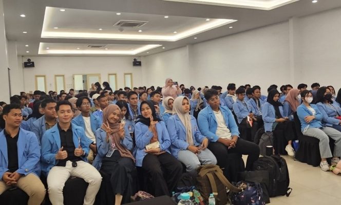 
					Siapkan Mahasiswa Informatika UNM Jadi Techpreneur Andal Lewat Skema 3+1
