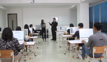 Kuliah di UNM Gak Cuma Belajar