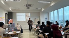 Belajar Bisnis Kekinian + Magang Setahun