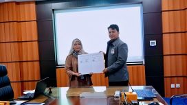 UNM dan UNIKOM Bergandeng Tangan