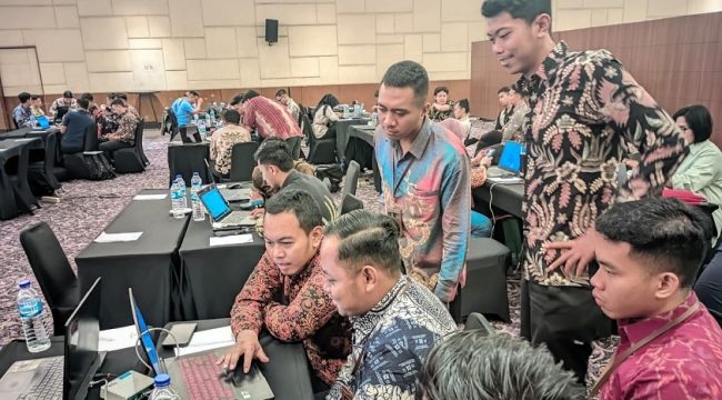 UNM Ajarkan Rahasia Jaringan Wireless Anti Lemot