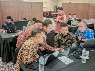UNM Latih Polisi Kuasai Teknologi Wireless