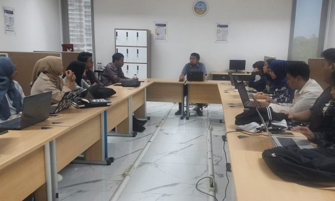 
					UNM Siap Raih Kemenangan