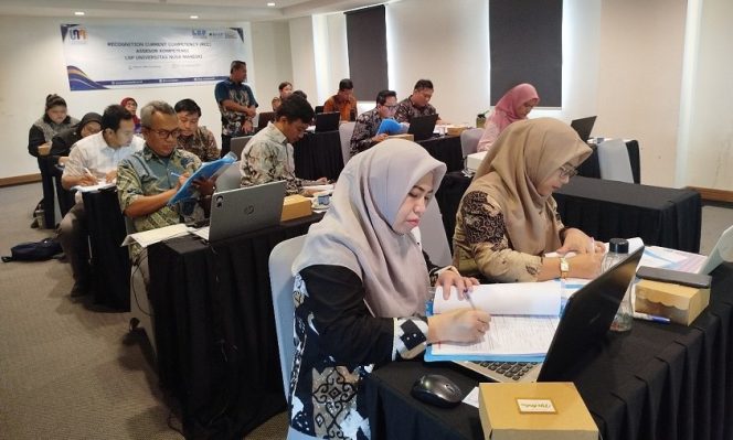 
					LSP UNM Asah Ketajaman Asesor