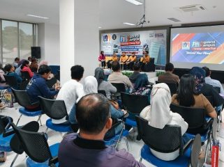 UNM Gelar “Ngobrol Kampus Bareng Orang Tua”