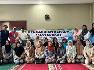 Dosen UNM Latih PKK Kuasai Desain Digital