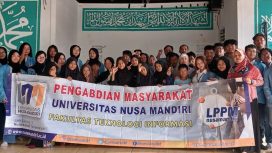 Dosen UNM Beri Pelatihan Canva untuk Siswa PKBM Depok
