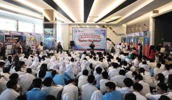 Mahasiswa Baru FEB UNM Siap Raih Generasi Unggul