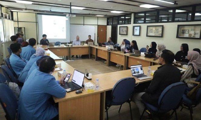 
					UNM dan Fasilkom UI Gelar Forum Internasional