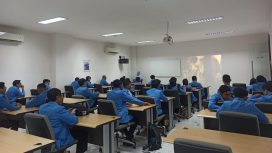 UNM Sambut Mahasiswa Baru