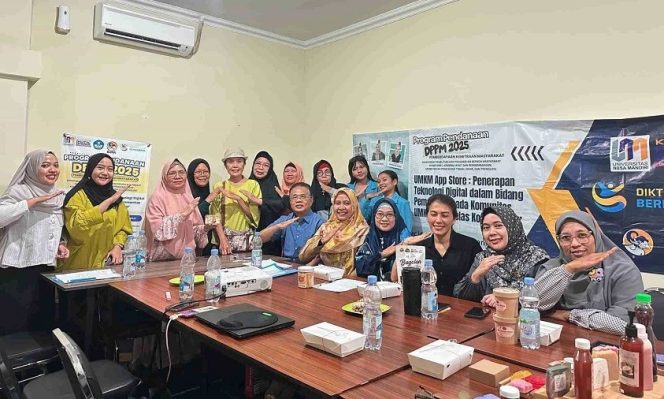 
					Lewat UMKM App Store, Dosen UNM Bantu Pelaku Usaha Bekasi Menembus Pasar Digital Tanpa Batas