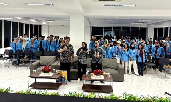 
					Mahasiswa UNM Siap Jadi Pengusaha Muda Digital Lewat Seminar Wajib Kewirausahaan 2025