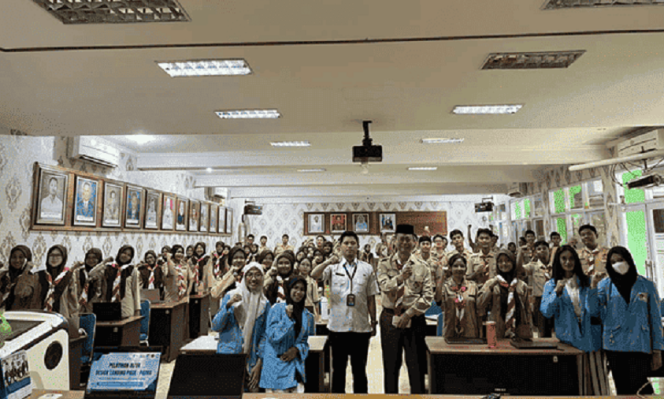 
					Mahasiswa Universitas Nusa Mandiri Berbagi Ilmu Desain Digital di SMKN 8 Jakarta