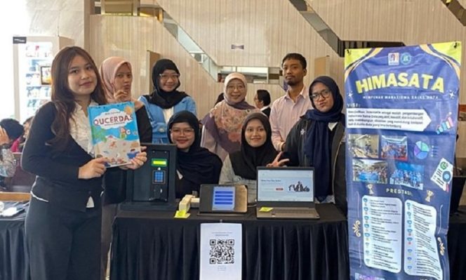 
					Mahasiswa UNM Buktikan Jadi Pahlawan Digital Lewat Inovasi AI dan IoT