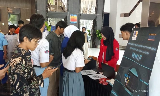 
					UNM Bangkitkan Pahlawan Digital Lewat Inovasi AI dan Program 3+1