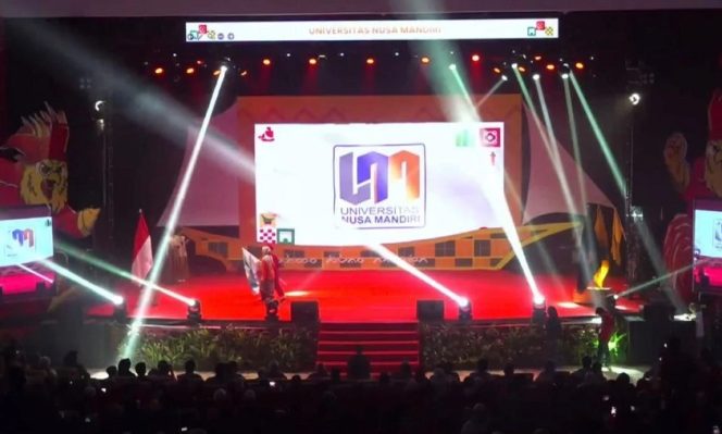 
					PIMNAS 38 Memanas, Kontingen UNM Tampil Paling Mencuri Perhatian