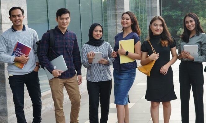 
					Pilih UNM Sekarang! Kuliah Modern, Magang Industri, Karier Lebih Cepat
