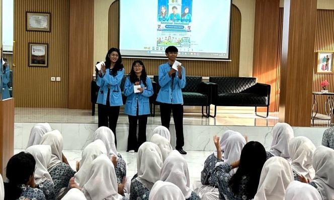 
					Pelatihan TikTok Affiliate UNM Bikin Siswa SMK Melek Bisnis Digital